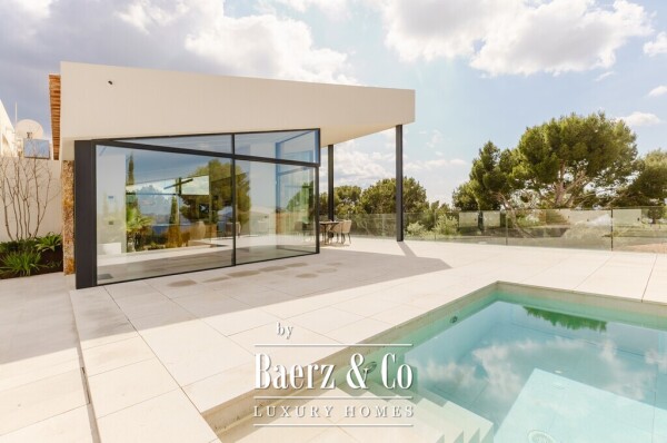 photo 2 Fantastic villa with panoramic views and exclusive furnishings