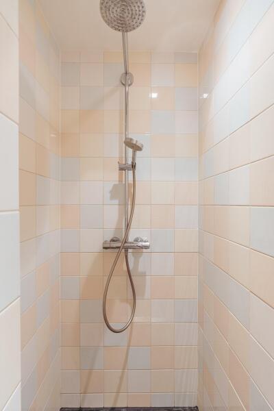 photo 46 Diepenbrockstraat 18