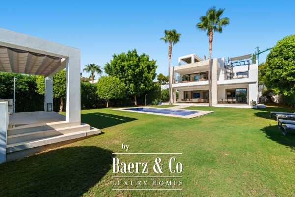 photo 46 Villa - Nueva Andalucia - Marbella - Ref: 8701