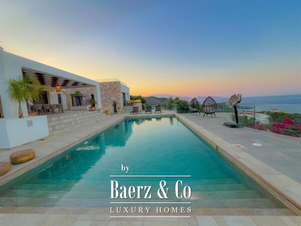 photo 2 The Epitome of Ultra Luxury - Agios Nikolaos, Zakynthos