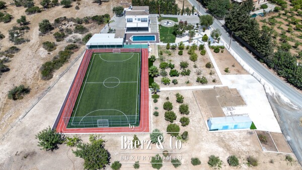 photo 5 Refined Countryside Villa Offering Exceptional Space, Privacy, and Elite Lifestyle Infrastructure in Kouklia
