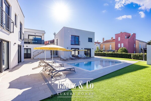 photo 1 Istria, Volme, exclusive Complex of Three Luxury Villas in a Private Gated Resort, Only 350 m from